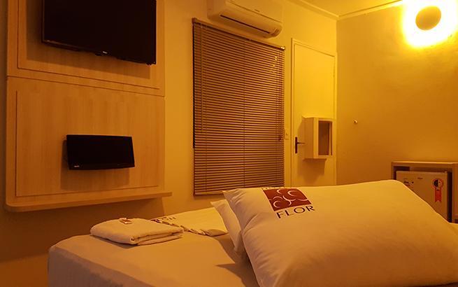 Hotel Flor Sao Paulo Bagian luar foto